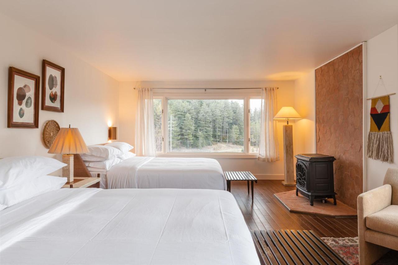 Eastwind Hotel 普莱西德湖 外观 照片