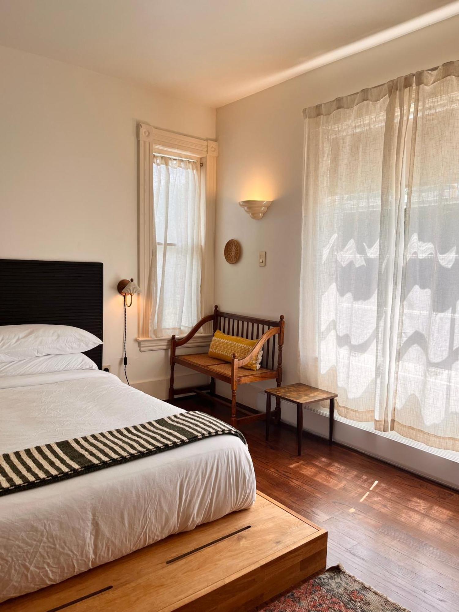 Eastwind Hotel 普莱西德湖 外观 照片